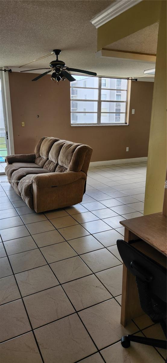 Picture of 14195 SW 87Th St # B306, Miami FL 33183