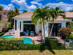 Picture of 17937 Villa Club Way, Boca Raton, FL 33496