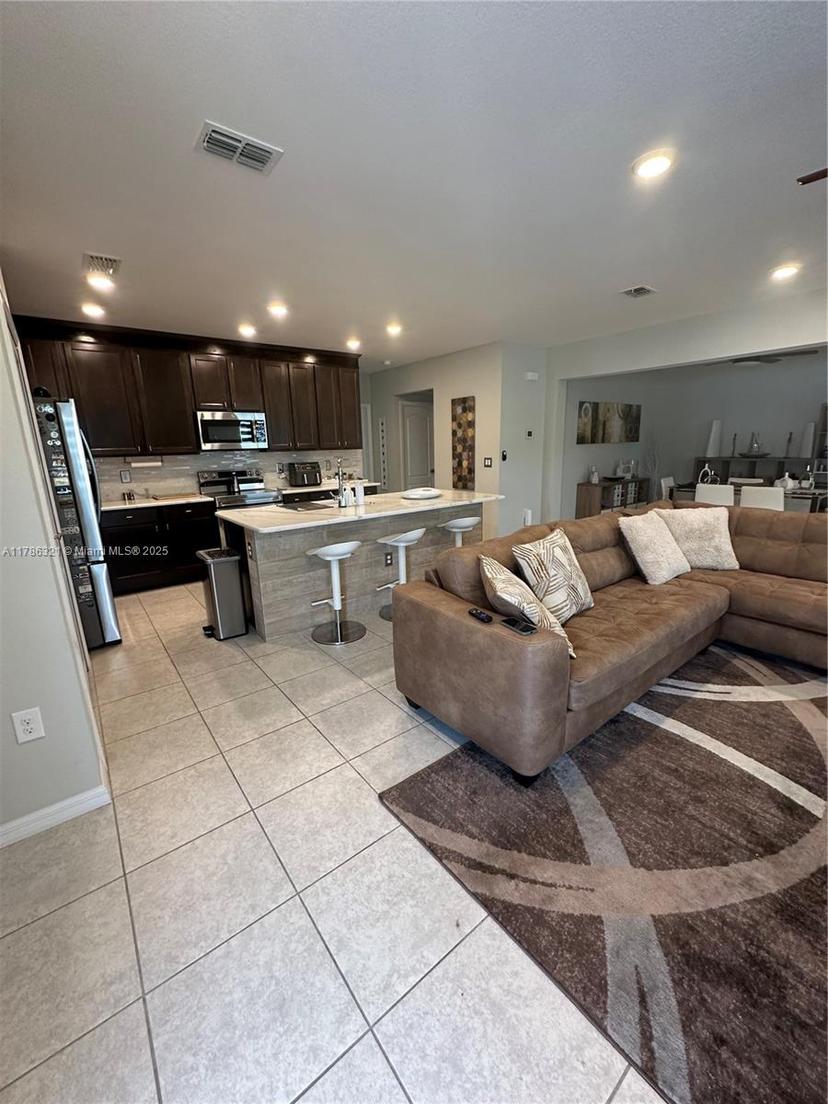Picture of 23438 Nelson Ave, Port Charlotte FL 33954