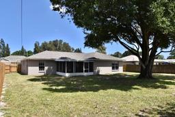 Picture of 366 Haverford Ln Ne, Palm Bay, FL 32907