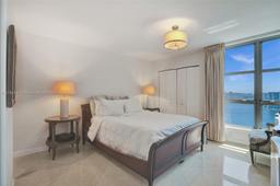 Picture of 3500 Mystic Pointe Dr # 2101, Aventura, FL 33180