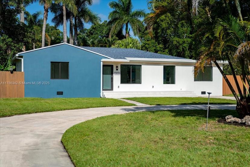 Picture of 13800 S Biscayne River Rd, Miami FL 33161