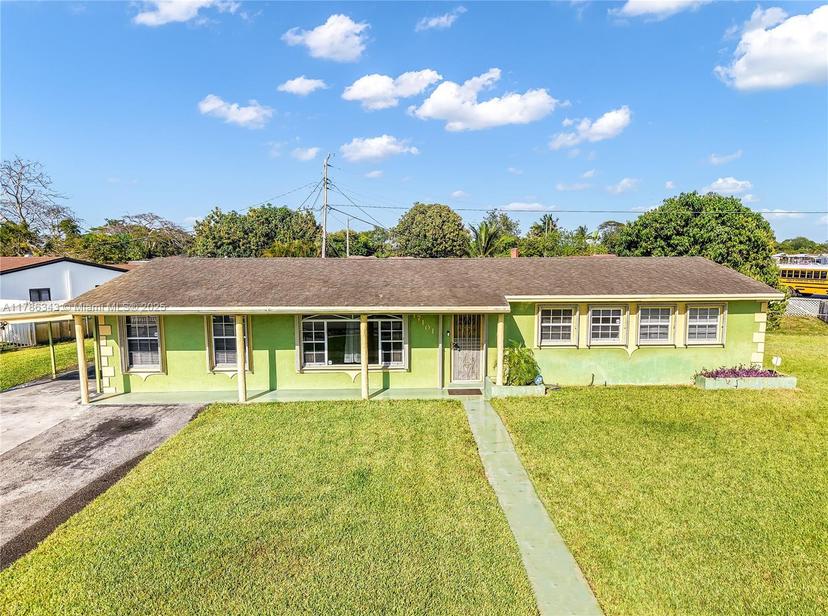 Picture of 17101 NW 46Th Ave, Miami Gardens FL 33055