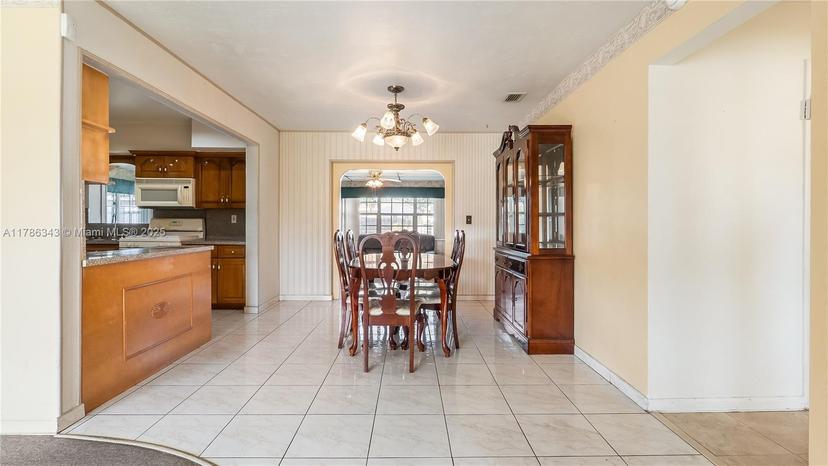 Picture of 17101 NW 46Th Ave, Miami Gardens FL 33055