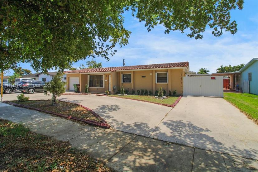 Picture of 1470 W 76Th St, Hialeah FL 33014