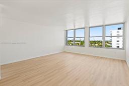 Picture of 2899 Collins Ave # 1104, Miami Beach, FL 33140