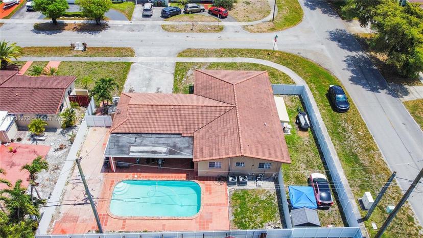 Picture of 7600 W 15Th Ave, Hialeah FL 33014