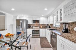 Picture of 281 S Hollybrook Dr # 106, Pembroke Pines, FL 33025