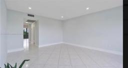 Picture of 13450 SW 3Rd St # 401D, Pembroke Pines, FL 33027