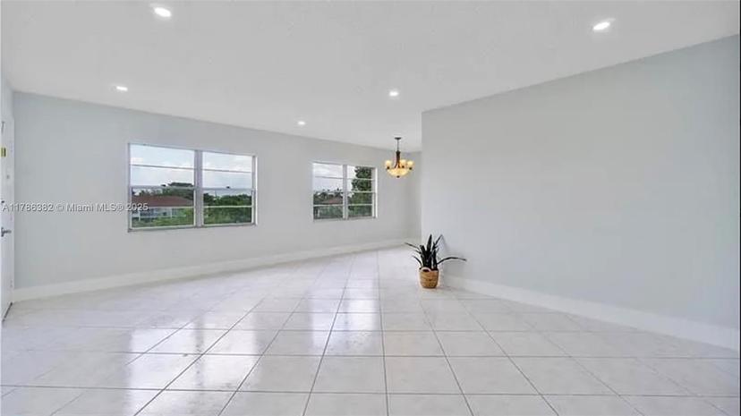 Picture of 13450 SW 3Rd St # 401D, Pembroke Pines FL 33027
