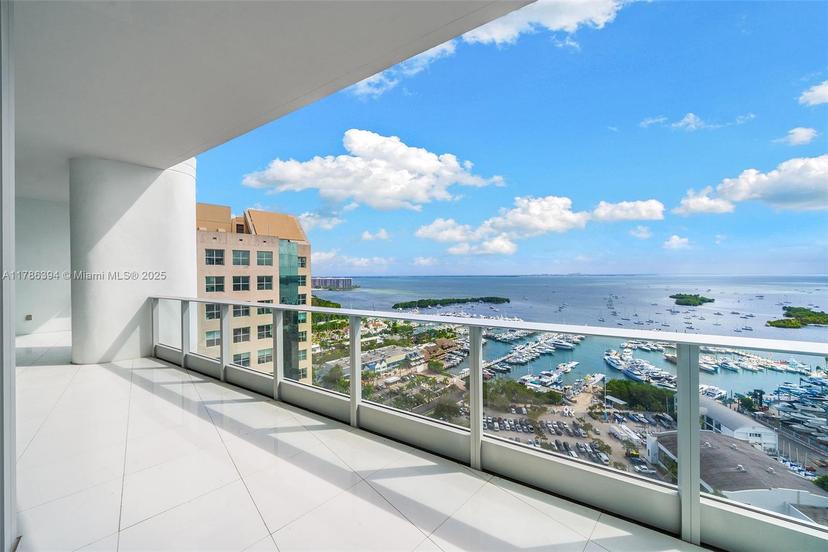 Picture of 2627 S Bayshore Dr # 2605, Coconut Grove FL 33133
