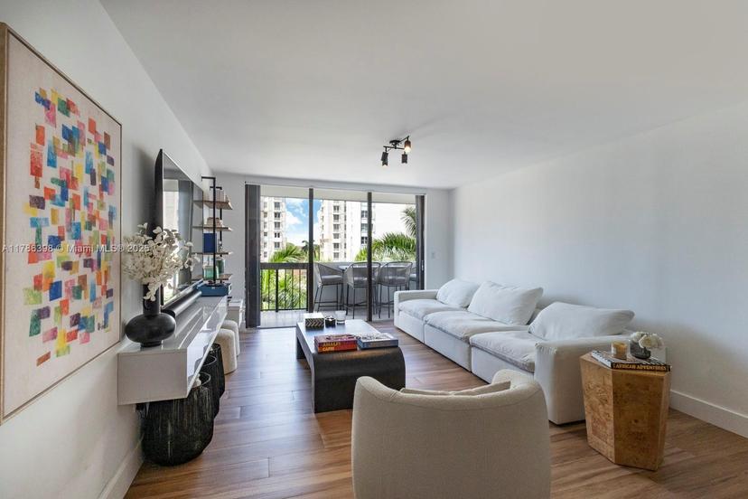 Picture of 600 Biltmore Way # 513, Coral Gables FL 33134