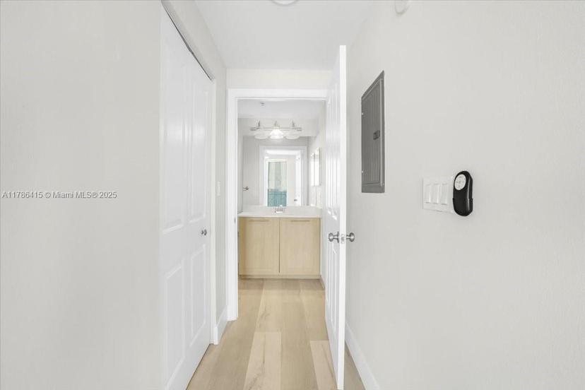 Picture of 511 SE 5Th Ave # 2109, Fort Lauderdale FL 33301