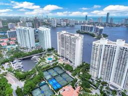 Picture of 7000 Island Blvd # 2708, Aventura, FL 33160