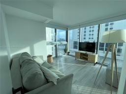 Picture of 2655 Collins Ave # 608, Miami Beach, FL 33140