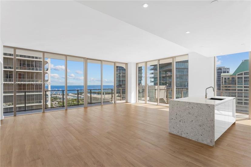 Picture of 2678 Tigertail Ave # 1707, Miami FL 33133