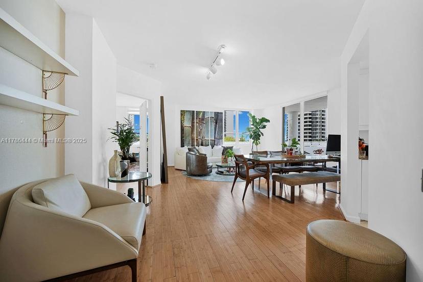 Picture of 701 Brickell Key Blvd # 610, Miami FL 33131