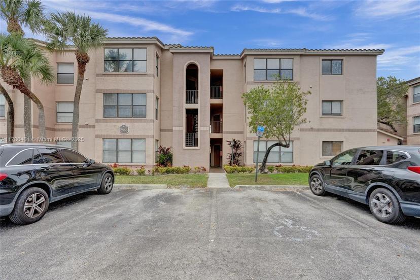 Picture of 2866 S University Dr # 5107, Davie FL 33328