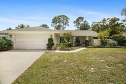 Picture of 710 Daffodil Dr, Wellington, FL 33414