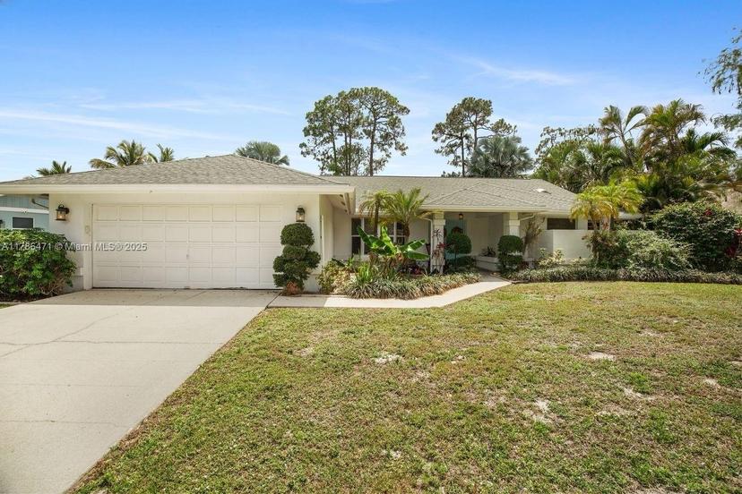 Picture of 710 Daffodil Dr, Wellington FL 33414