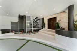 Picture of 8820 SW 104Th St, Miami, FL 33176