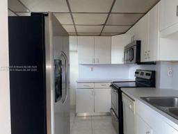 Picture of 14175 SW 87Th St # C211, Miami, FL 33183