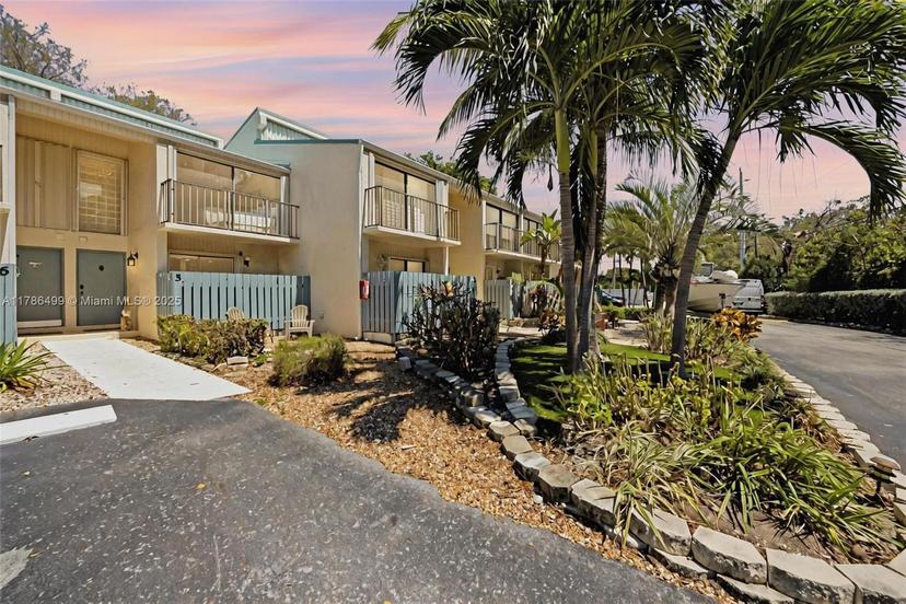 Picture of 87200 Overseas Hwy # P5, Islamorada FL 33036