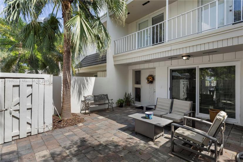 Picture of 8306 SW 81St Ter, Miami FL 33143