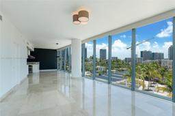 Picture of 601 NE 36Th St # 801, Miami, FL 33137