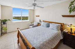 Picture of 300 Bayview Dr # 1214, Sunny Isles Beach, FL 33160