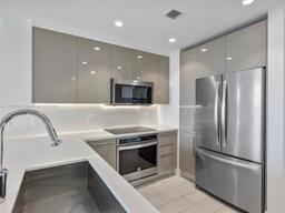 Picture of 2000 Metropica Way # 502, Sunrise, FL 33323
