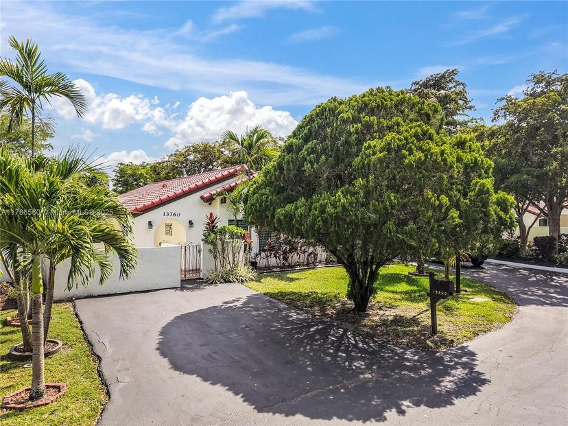 Picture of 13360 SW 111Th Ter, Miami FL 33186