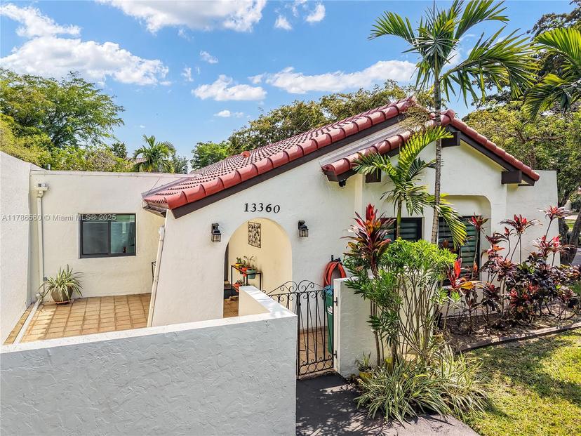 Picture of 13360 SW 111Th Ter, Miami FL 33186