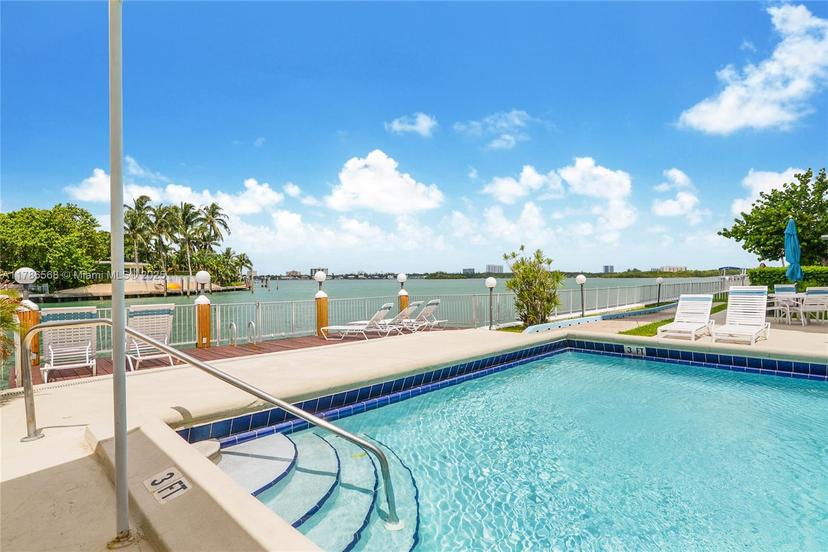 Picture of 10300 W Bay Harbor Dr # 9D, Bay Harbor Islands FL 33154