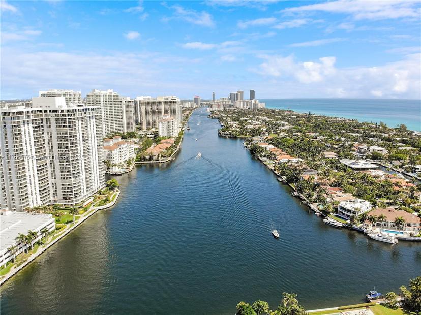 Picture of 19707 Turnberry Way, Aventura FL 33180