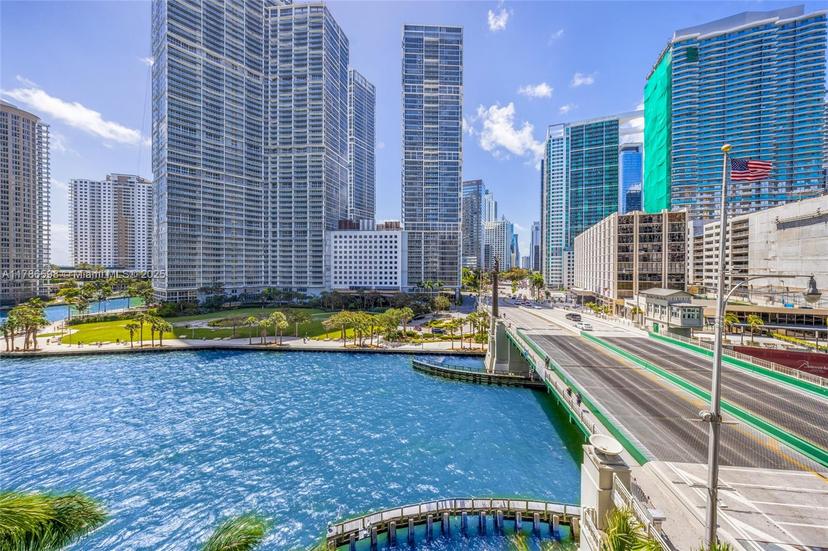Picture of 200 Biscayne Boulevard Way # 503, Miami FL 33131