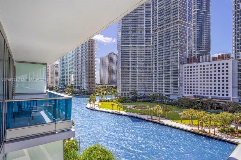 Picture of 200 Biscayne Boulevard Way # 503, Miami FL 33131