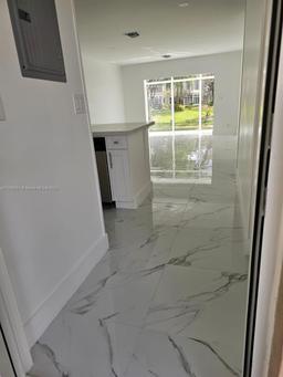 Picture of 3430 NW 52Nd Ave # 104, Lauderdale Lakes, FL 33319