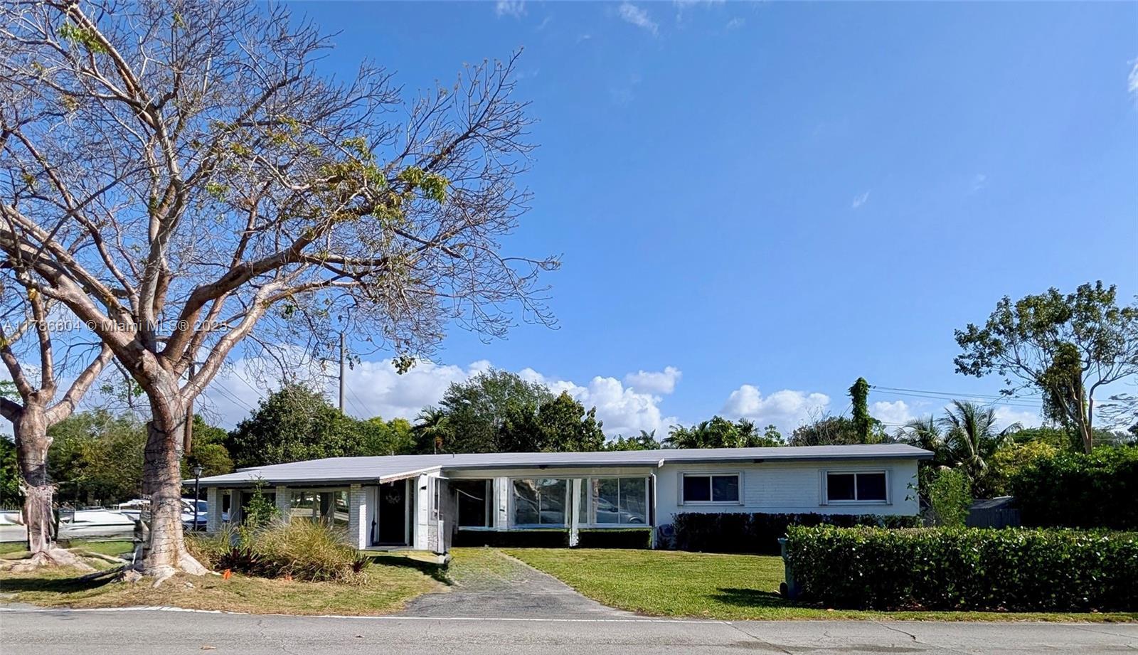 Picture of 9925 SW 82Nd Ave, Miami, FL 33156