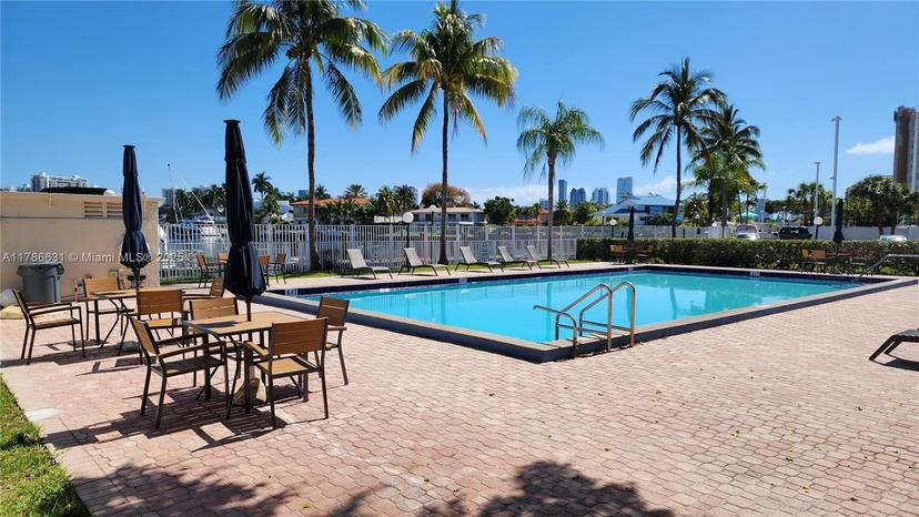 Picture of 2821 N Miami Beach Blvd # 5E, North Miami Beach FL 33160