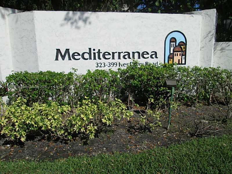 Picture of 323 Ives Dairy Rd # 05, Miami, FL 33179