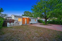 Picture of 1445 NE 142Nd St, North Miami, FL 33161