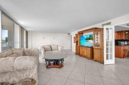 Picture of 11 Island Ave # 512, Miami Beach, FL 33139