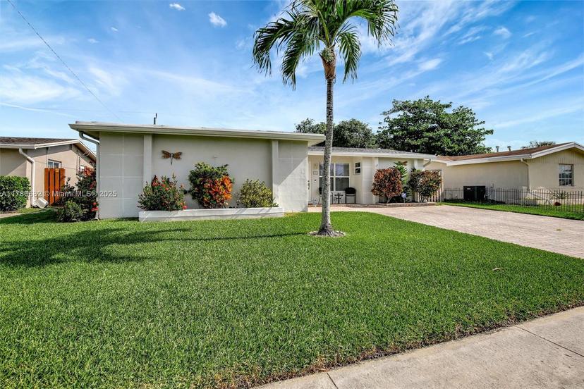 Picture of 9001 NW 25Th St, Sunrise FL 33322