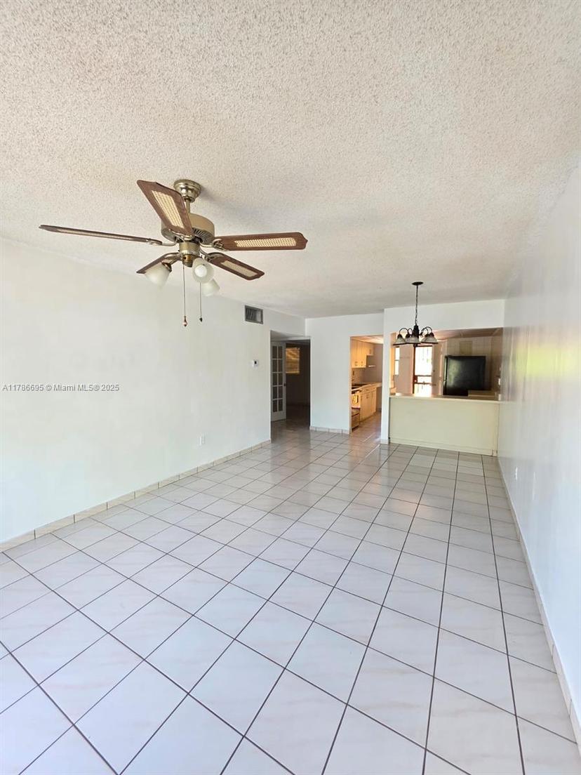 Picture of 1900 W 54Th St # 120, Hialeah FL 33012