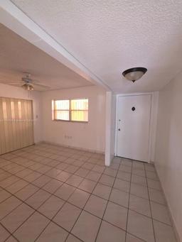 Picture of 1900 W 54Th St # 120, Hialeah, FL 33012