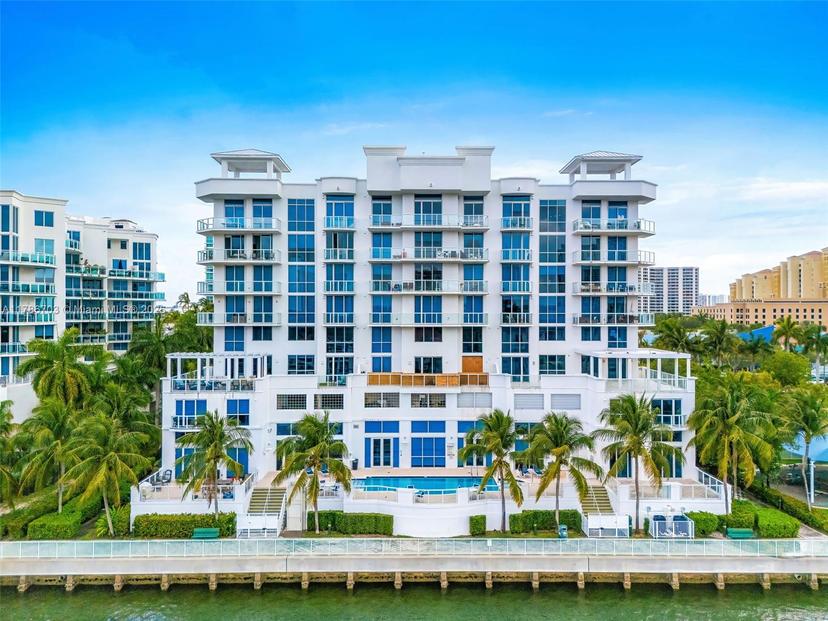 Picture of 3030 NE 188Th St # 606, Aventura FL 33180