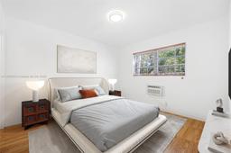 Picture of 6580 Santona St # A18, Coral Gables, FL 33146