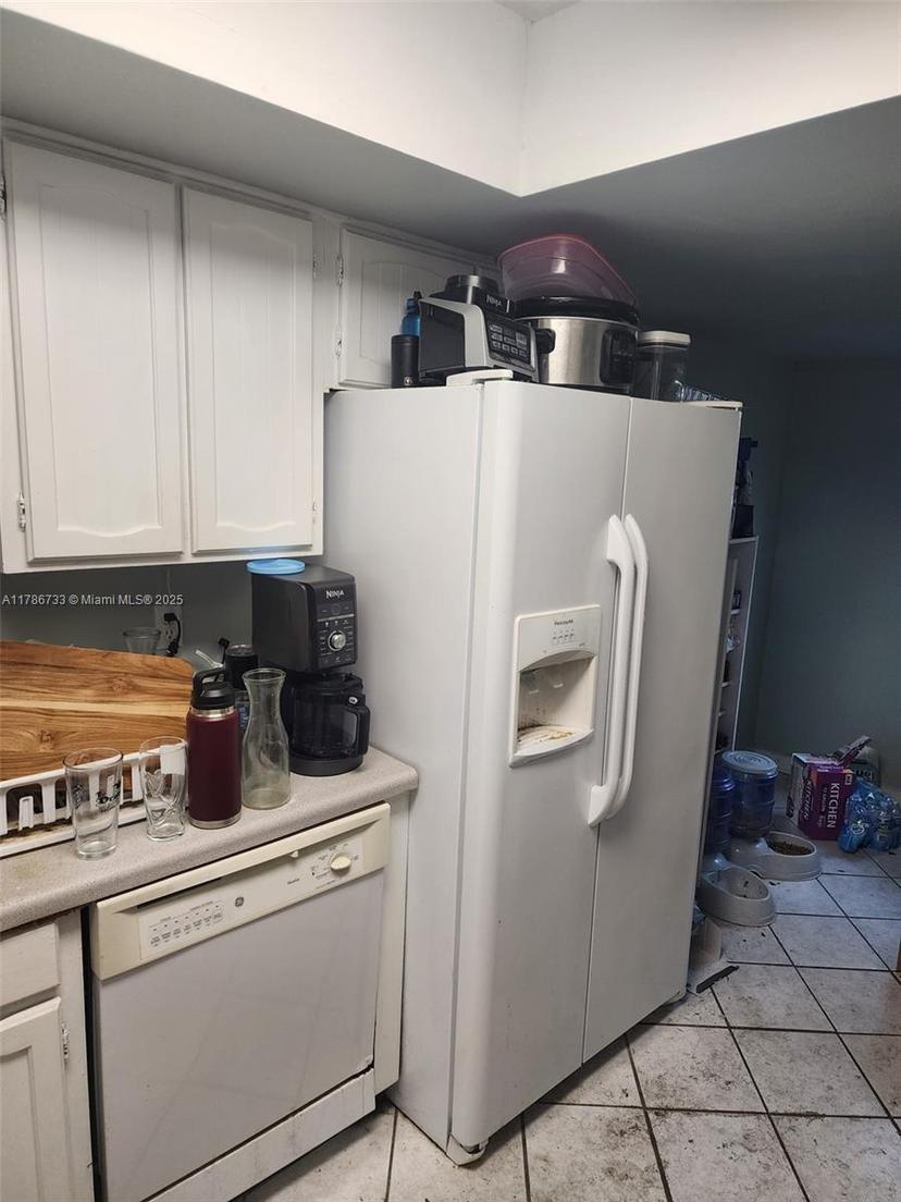 Picture of 210 Queens Ct, Other City - In The State Of Florida FL 32937