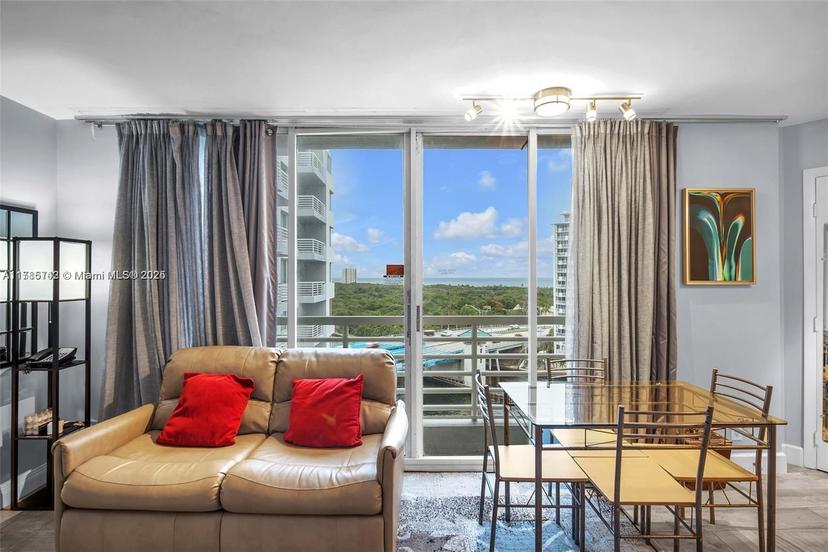 Picture of 2670 E Sunrise Blvd # 1002, Fort Lauderdale FL 33304